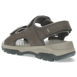 Bruine sandalen