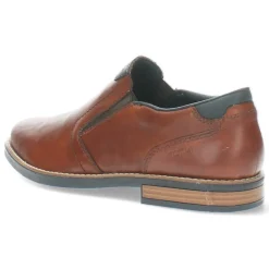 Cognac slip-ons