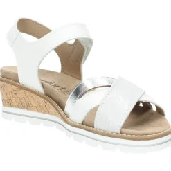 Witte sandalen