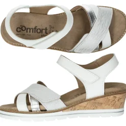 Witte sandalen