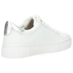 Witte sneakers