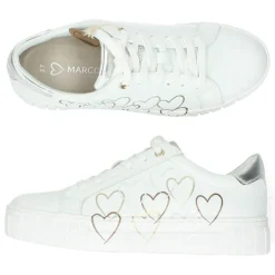 Witte sneakers