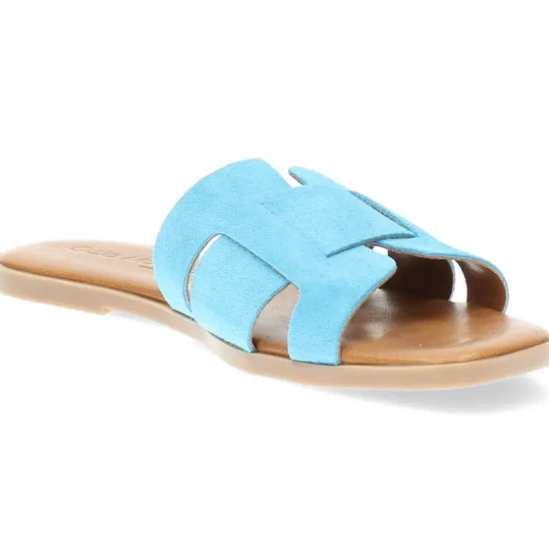 Aqua slippers
