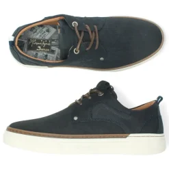 Blauwe veterschoenen