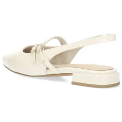 Crèmekleurige slingbacks