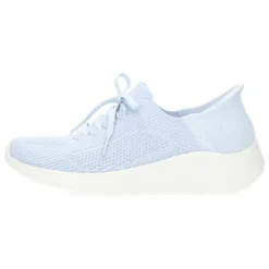 Lichtblauwe sneakers