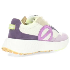 Lila sneakers