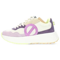 Lila sneakers