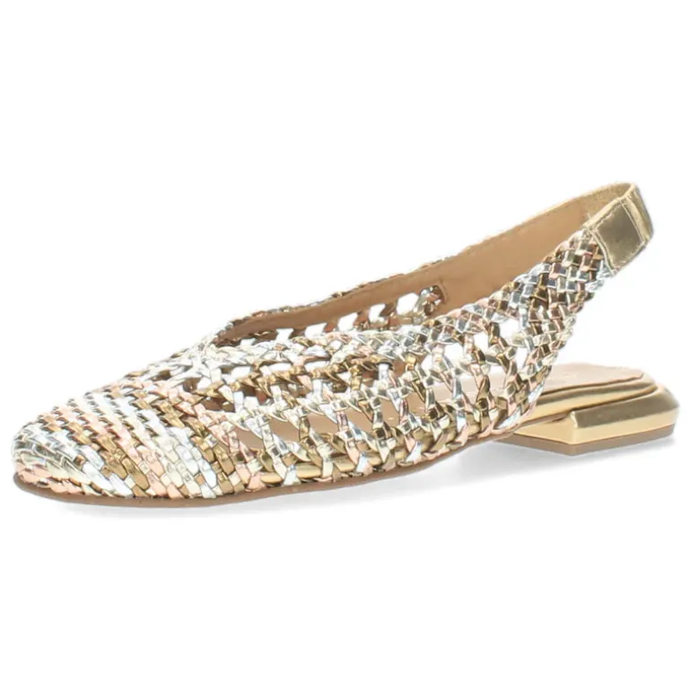 Metallic slingbacks