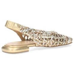 Metallic slingbacks
