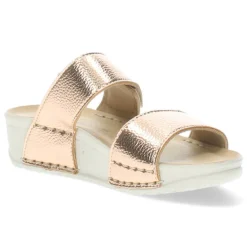 Metallic slippers