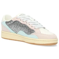 Roze sneakers