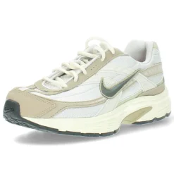 Web Only - Beige sneakers