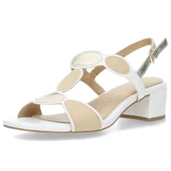 Witte sandalen