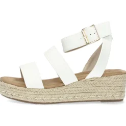 Witte sandalen