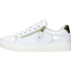 Witte sneakers