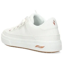 Witte sneakers