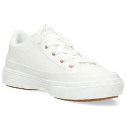 Witte sneakers
