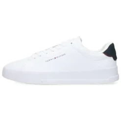 Witte sneakers