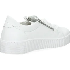 Witte sneakers