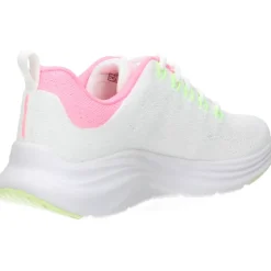 Witte sneakers