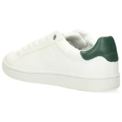 Witte sneakers