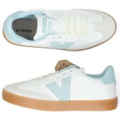 Witte sneakers