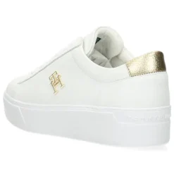 Witte sneakers