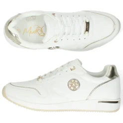 Witte sneakers