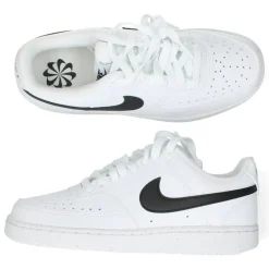 Witte sneakers