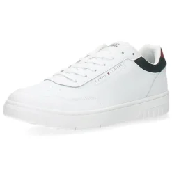 Witte sneakers