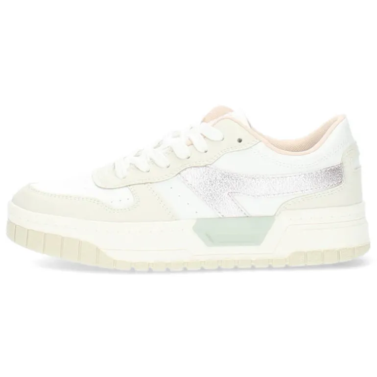 Witte sneakers