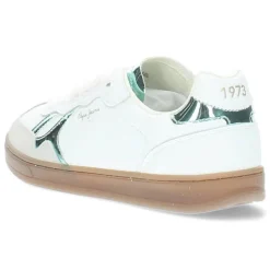 Witte sneakers