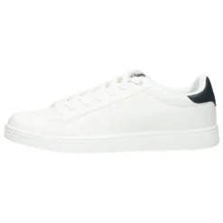 Witte sneakers