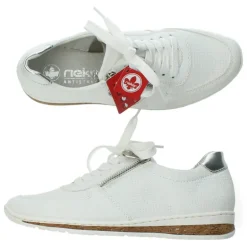 Witte sneakers