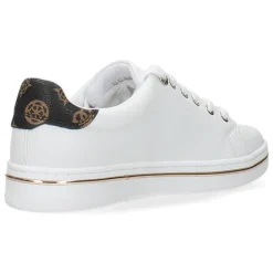 Witte sneakers