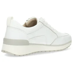 Witte sneakers