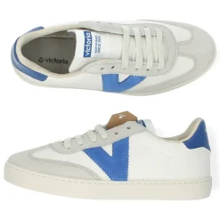 Witte sneakers