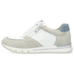 Witte sneakers