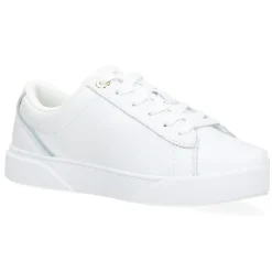 Witte sneakers