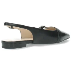 Zwarte slingbacks