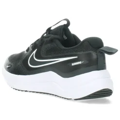 Zwarte sportschoenen